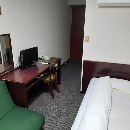 Aoi Business Hotel Fukujama Kültér fotó